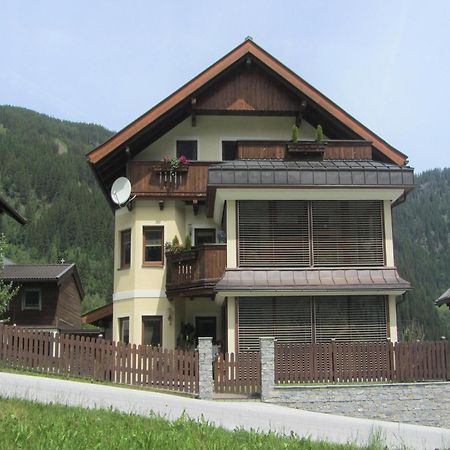 Flat In Krimml With A Balcony Apartment Exterior photo