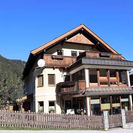 Flat In Krimml With A Balcony Apartment Exterior photo